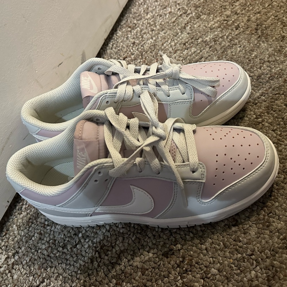 Women’s Size 7 Nike Dunk Low Next Nature Light Bone/Sail/Platinum Violet